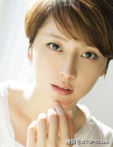 日本十大80后美女明星排名2025年排名前十名榜单出炉