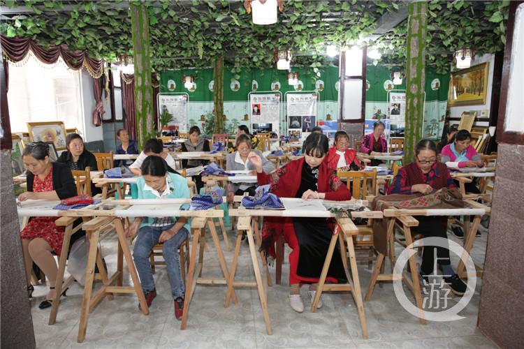 中国特别大的超市排名2025年排名前十名榜单出炉