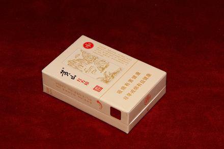 60元左右好抽的香烟排行 这几款包装好看性价比高