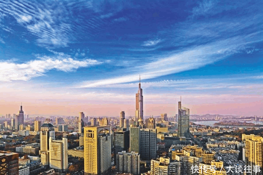 民国特别繁华的十大城市2025年排名前十名榜单出炉