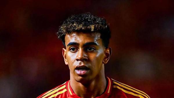 现役足球球员颜值排行榜2025特别新排名前十名分析