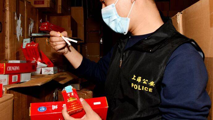 上海杨浦破获百万元假烟大案 查获违法卷烟七千多条！