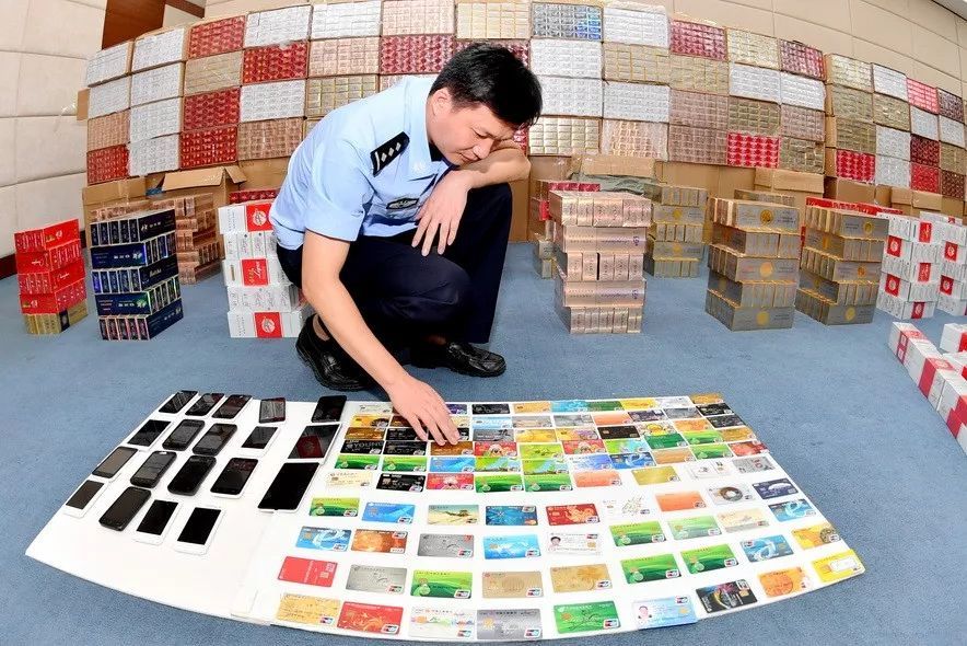 上海杨浦破获百万元假烟大案 查获违法卷烟七千多条！