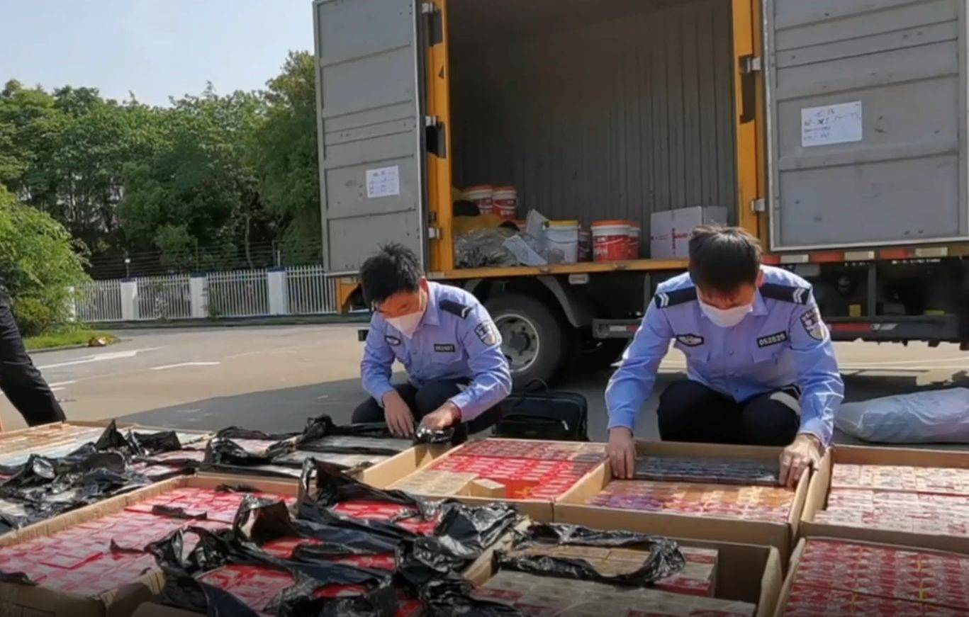 上海杨浦破获百万元假烟大案 查获违法卷烟七千多条！